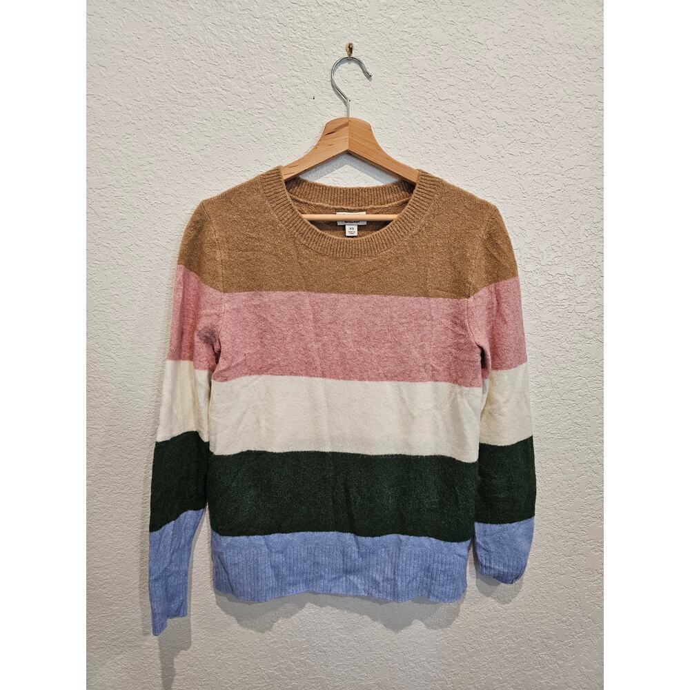 J.Crew Extra Small Women’s Sweater – Classic Knit Style for Fall & Winter